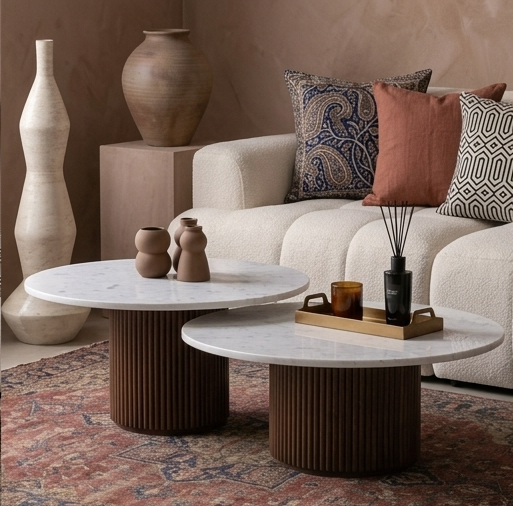 Le Duo de Tables Basses "Kora" en Marbre Blanc et Bardage Bois D : 80 cm & 60 cm ,H : 40 cm & 45 cm — photo 3